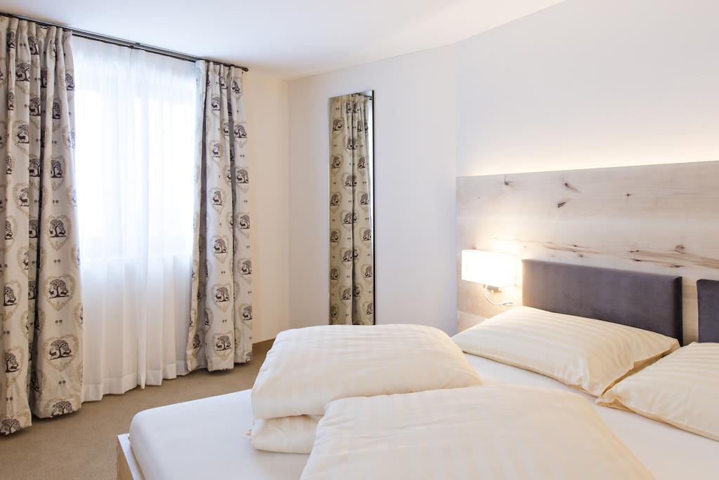 Hotel Cervo Sils Maria Ngoại thất bức ảnh